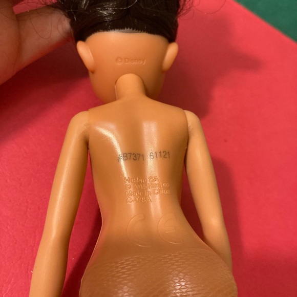 Hasbro Elena of Avalor Disney Fashion Doll - Buy 1, Get 2 FREE - Picture 6 of 7